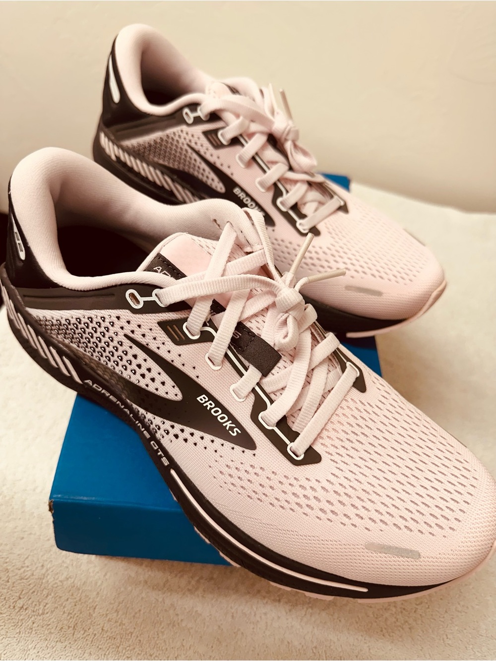 NWT - Brooks Women’s Running Shoes - Pale Pink and Black - 10.5